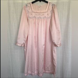 Vintage Barbizon Pink Satin Lace Nightgown Embroidered Lace Size M/L
